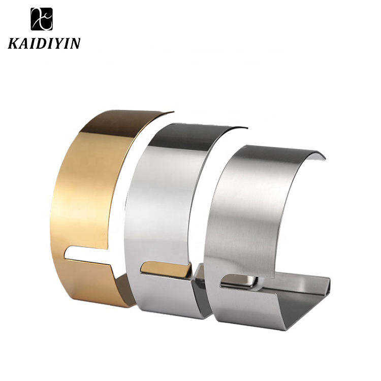 1 Pack Belt Loop Display Stand
